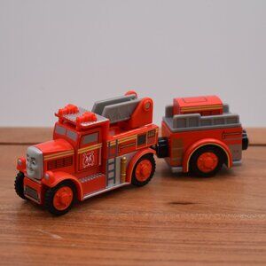 Flynn & Tender 2003 Thomas the Train Fire Truck Wooden Railway Engine Train